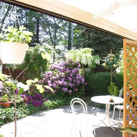 Appartement Louise 50 M Zum *